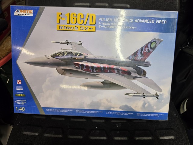 Kinetic 1/48 F-16C Falcon