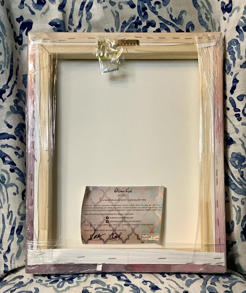 Oliver Gal Floral & Botanical Wall Art Canvas Print 'Roses in My Favorite Vase' - Image 3 of 4