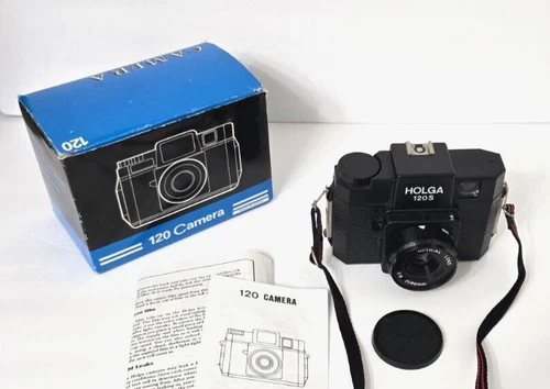 HOLGA 120S Medium Format Color & B/W Film Camera Black with Box, Strap & Manual