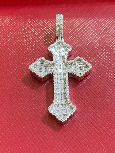 silver cross charm with baguette-cut cz (white) - Picture 4 of 4