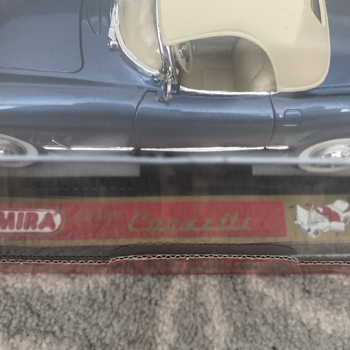 シボレーコルベット（1/18）1954 SPAIＮ ＭIRA【レア品】 シボレーコルベット（1/18）1954 SPAIN MIRA【レア品】 Mira 1