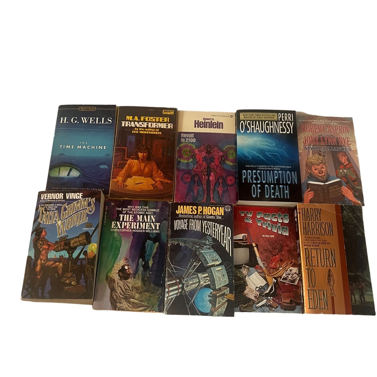 Vintage & Newer Sci-Fi, Fantasy and Fiction 20 Paperback Lot [10