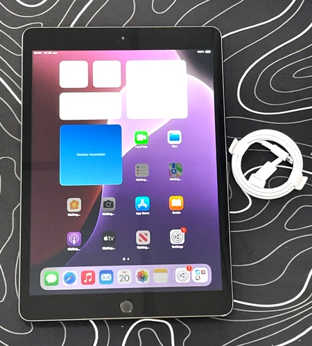 Apple iPad 8th Gen. 32GB, Wi-Fi, 10.2 in - Space Grey (SF20)