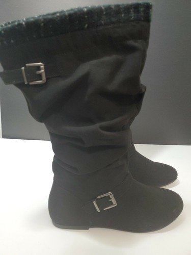 womens flat boots size 9