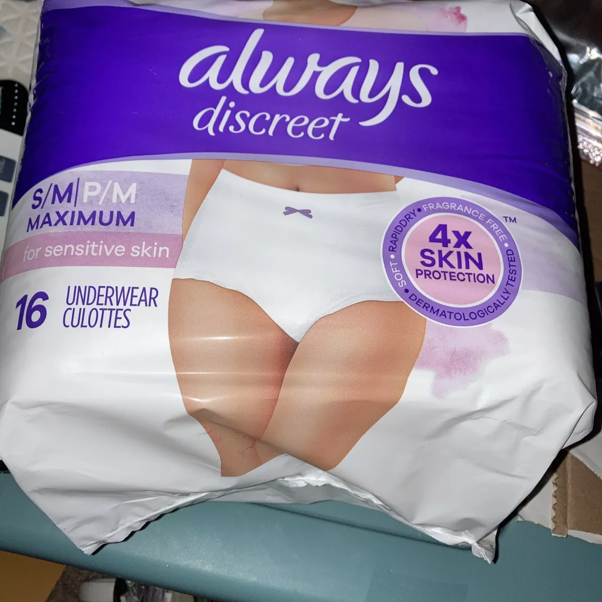 Always Discreet for Sensitive Skin Maximum+ Underwear Small