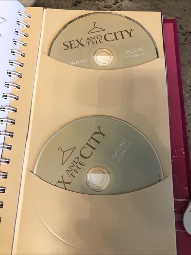 SEX AND THE CITY, Complete Series 1-6-- 20-Disc DVD Set In PINK VELVET, Illust. - Picture 7 of 13