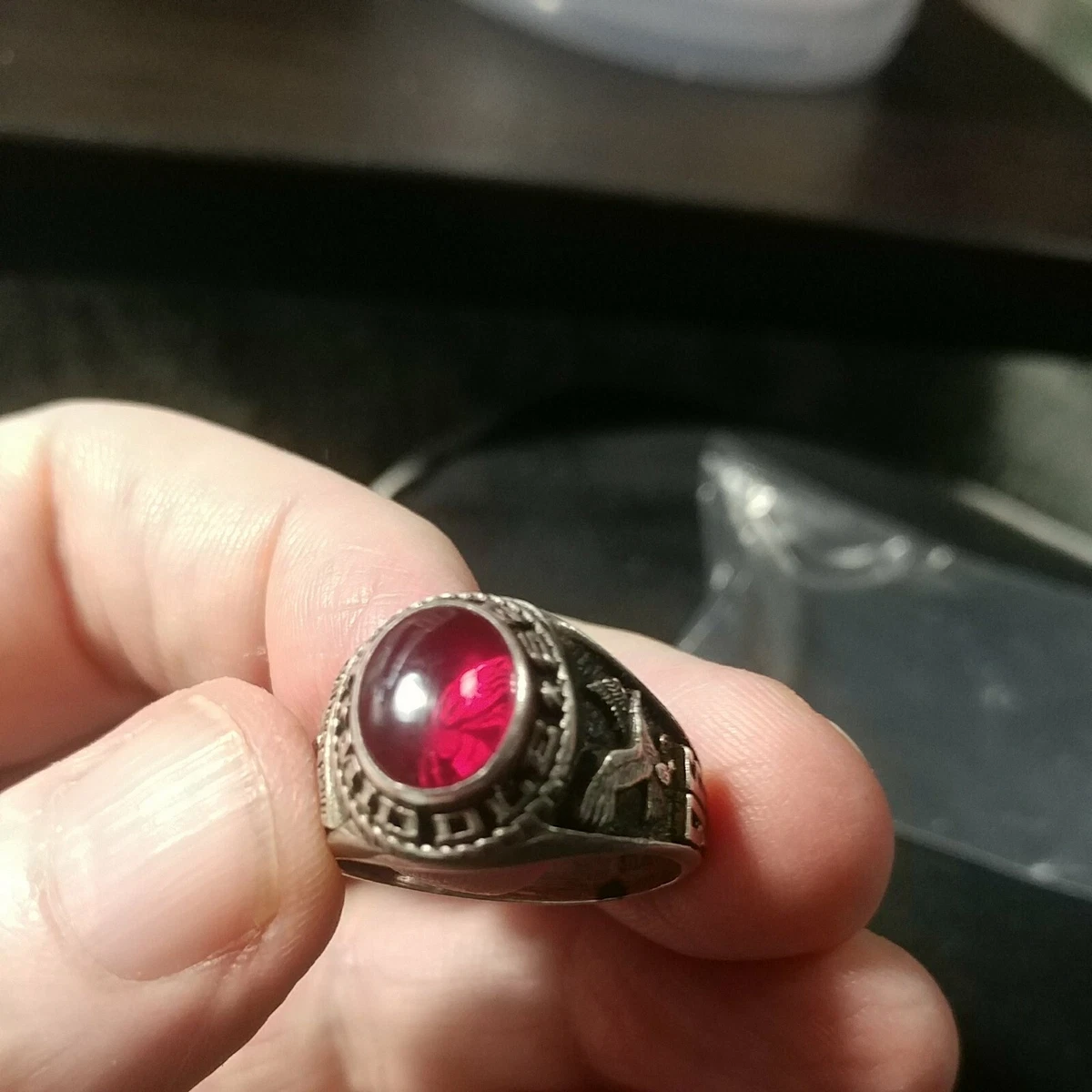 Garnet class ring deals