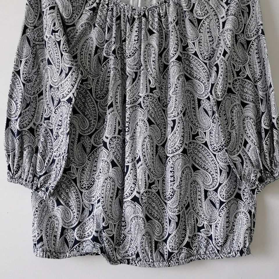 Blusa Top Michael Kors Para Mujer Blanca y Azul Marino Estampado Paisley Talla M Foto 4 de 4