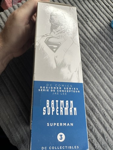 DC Designer Series 6" (15cm) Superman by Jae Lee NEW IN BOX - Picture 11 of 12