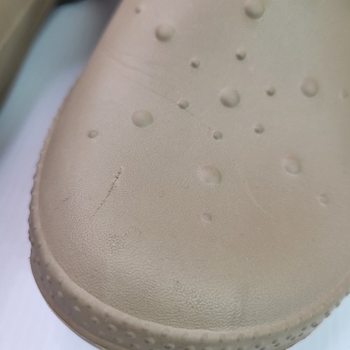 Crocs Nadia Size 7 Pull-on Winter Boots Tan Sherpa Lined Clog - Picture 8 of 8