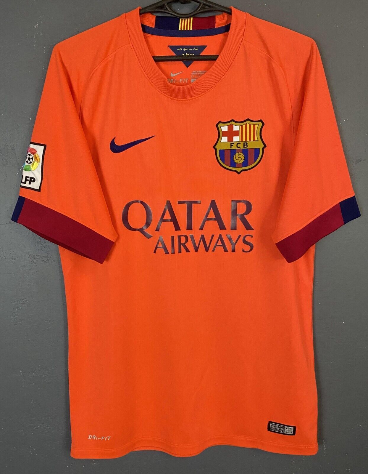 MAILLOT FC BARCELONE N°10 Messi EUR 19,00 - FR