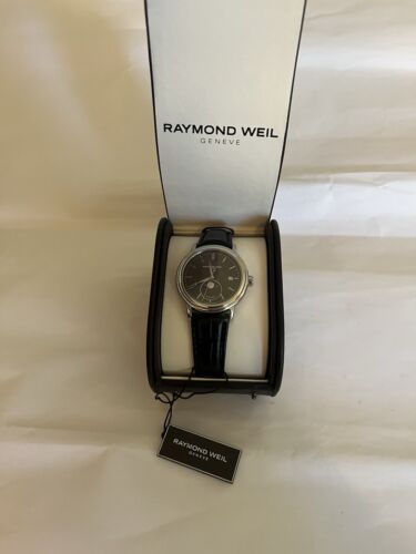 Reloj Raymond Weil Maestro Automático Fase Lunar, Nuevo Con Caja: (Precio de venta sugerido por el fabricante $1695) - Imagen 6 de 20