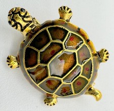T11-1360 BROOCH GOLD TONE PIN 1.25" ENAMEL ANIMAL BROWN TURTLE