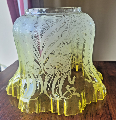 Veritas Oil Lamp ~Brass Font-Citrine Yellow Frilled Shade-Marble Column & Base - Picture 24 of 24