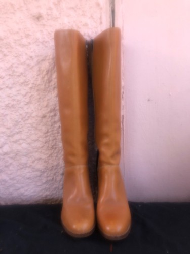 MYSTERY TAN BROWN GENUINE LEATHER TALL ZIP UP BOOTS -SZ 8.5B VGC MADE IN BRAZIL - Picture 2 of 7