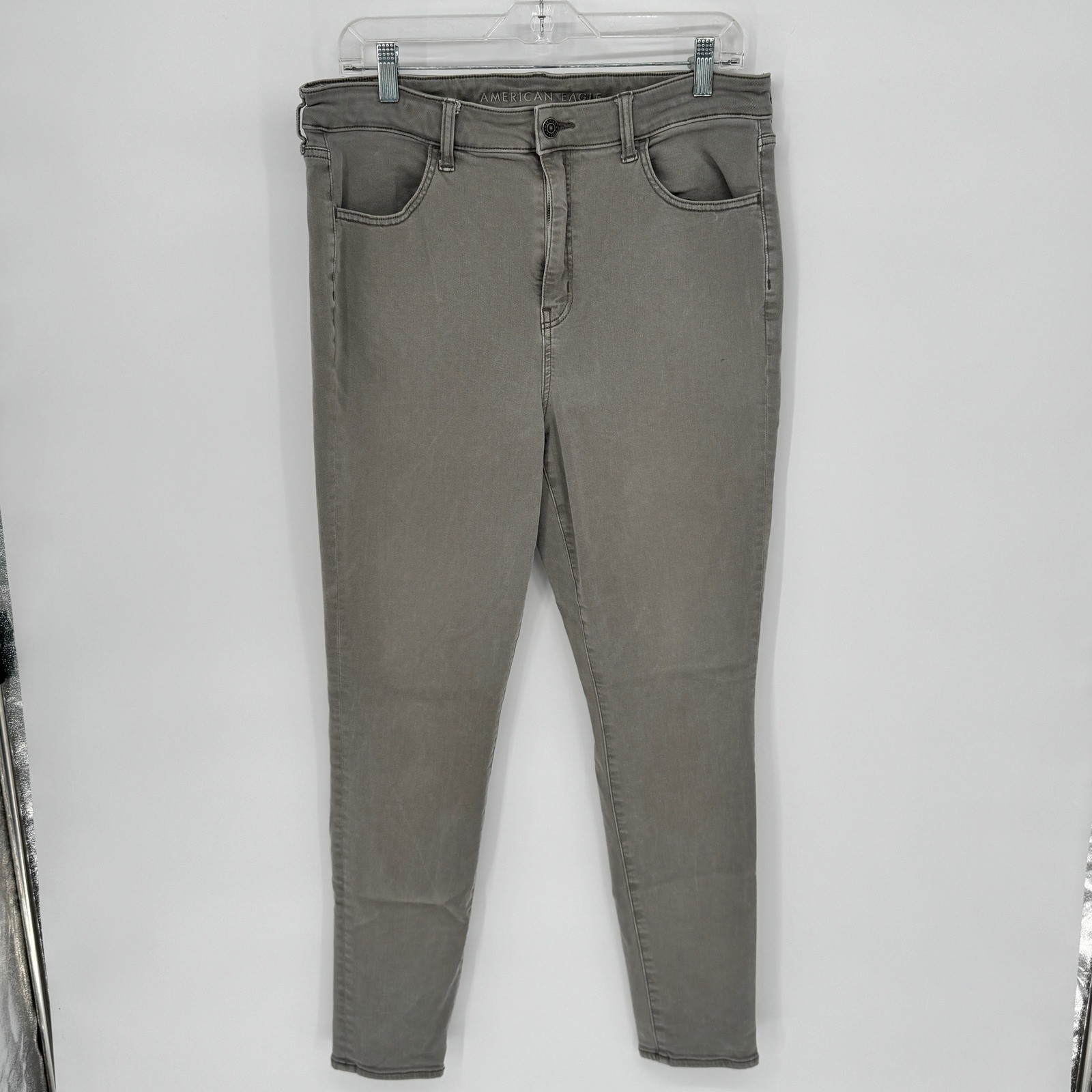 American Eagle Women's Gray Mid Rise Skinny Jeans Next Level Stretch Size 14