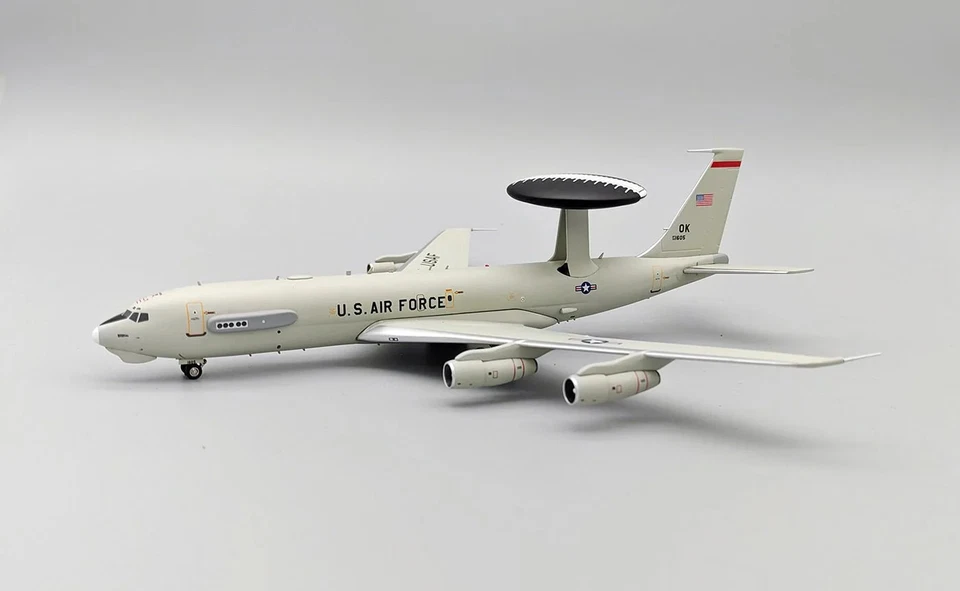 1/200 USA AIR FORCE BOEING E-3B SENTRY (707-300) 76-1605 WITH STAND IFE3USAF605