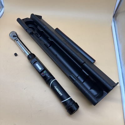 #ad Husky 3 8 Inch Digital Electronic Torque Wrench H3DTW 20 100 ft lbs For Parts $59.99