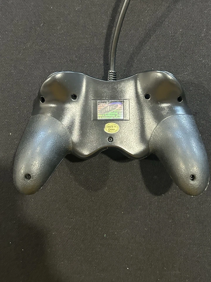 Intec Turbo Shock 2 Wired Controller for PlayStation 2 PS2 - Black - Image 4 of 4