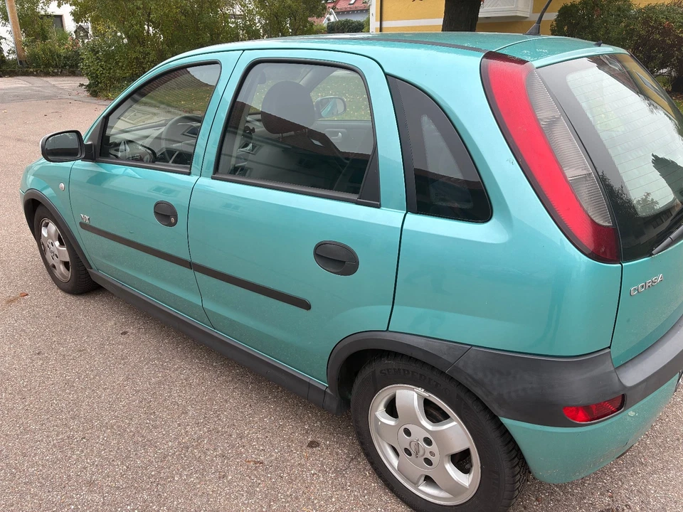 OPEL Corsa C Bj. 2003 - Bild 2 von 4