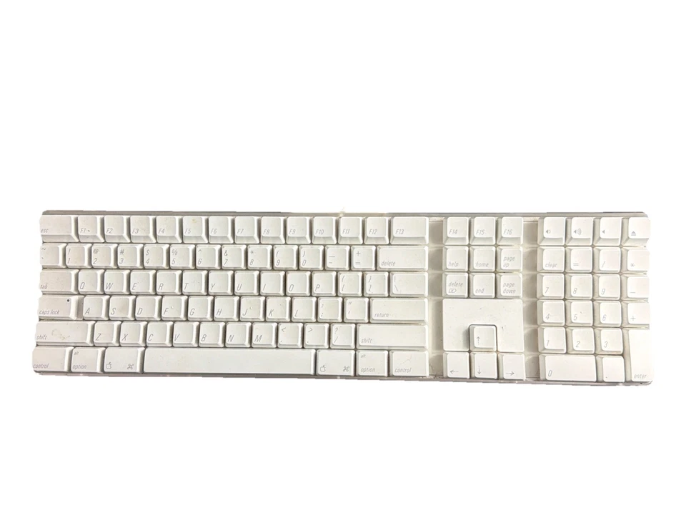 Apple iMac A1418 21.5" Intel Core i3 3.3Ghz 4GB RAM 500GB HD w/ Apple Keyboard - Image 3 of 4