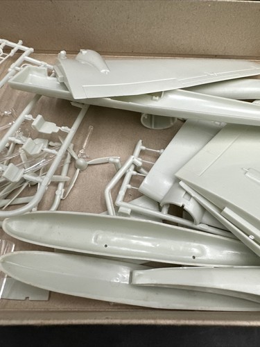 Revell Heinkel He 115 C-1 1:72 H-241 Model Kit 1977 Small Cut Lid German WWII - Picture 9 of 10