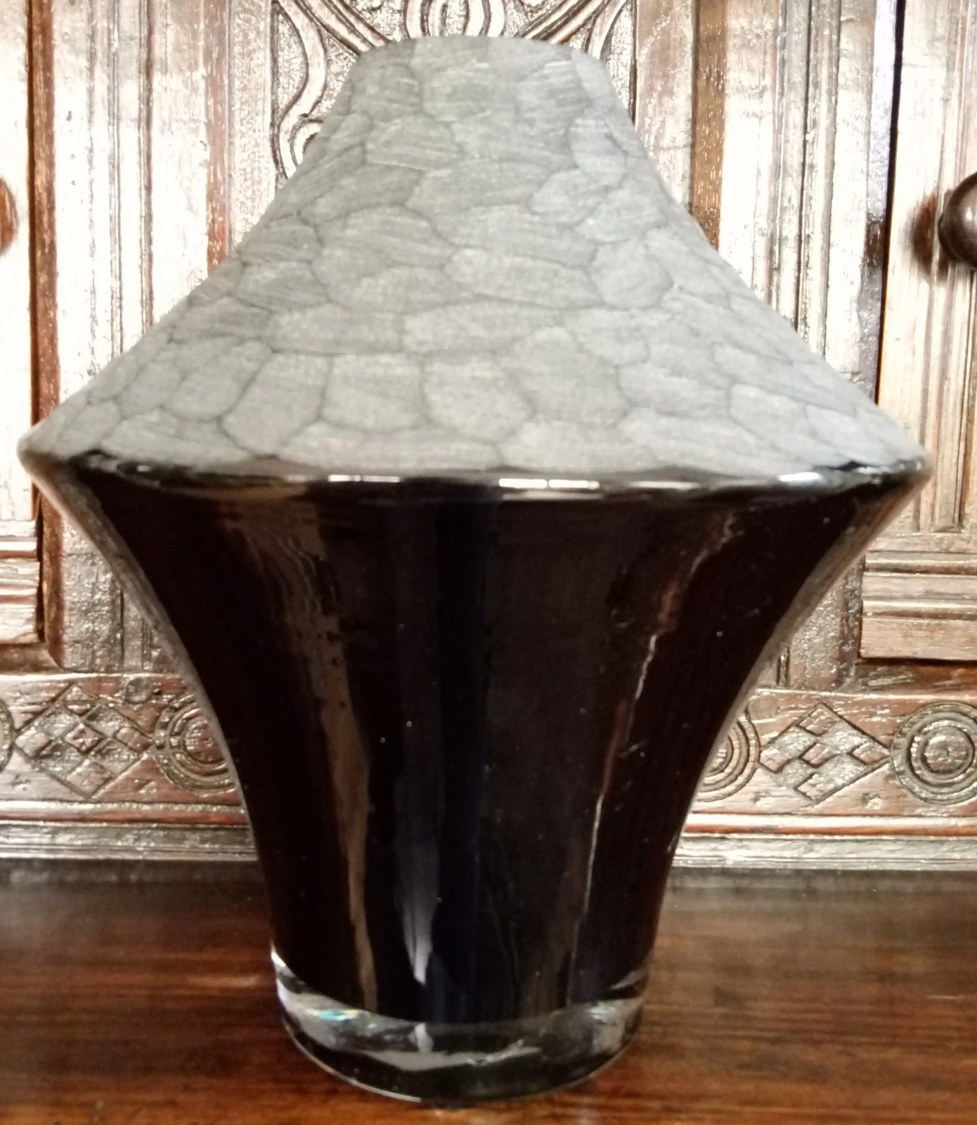 LSA VINTAGE BLACK BATTUTO DECORATIVE GLASS VASE 26cm 2.5kg
Opens in a new window or tab