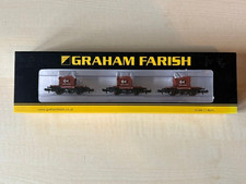 Graham Farish 377-337: Triple Pack Conflat Wagons - BR Bauxite with A Containers