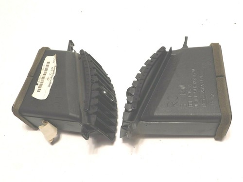 PAIR 2005-2007 NISSAN PATHFINDER CENTER DASH VENTS BLACK VENT LEFT RIGHT OEM - Bild 8 von 12