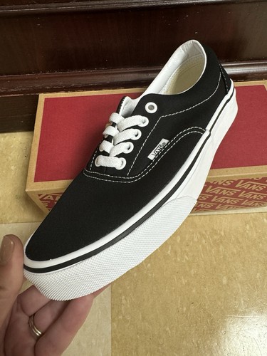 Size 7 - VANS Era Black White - VN000EWZBLK - Picture 4 of 6