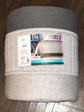 Mainstays Gray Floral Cotton Polyester Quilt King Size Reversible New NWT