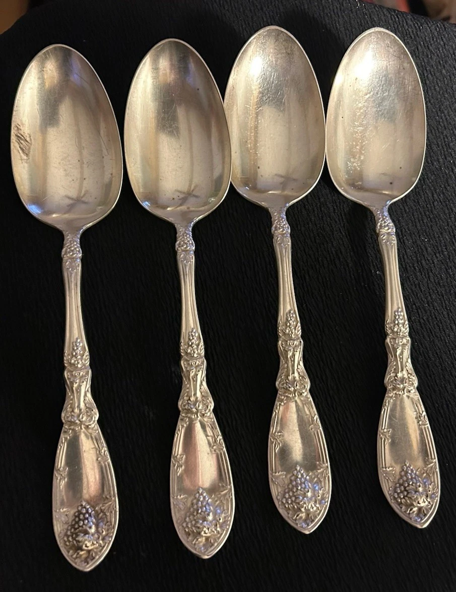 4 LA VIGNE Silver Plate 1881 Rogers LaVigne 1908 Silverware Serving Spoons