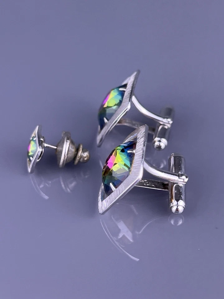 Pin de corbata gemelos de diamantes de imitación Rivoli rosa a azul tono plateado anson abierto vintage Foto 4 de 4