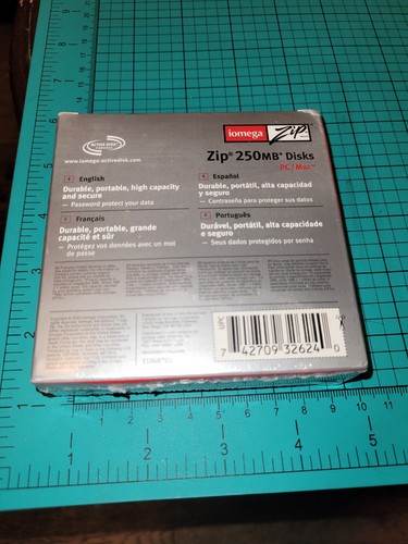 New Sealed Iomega Zip 250MB Disks - Box of 4 PC/ Mac Free Shipping - Picture 3 of 3