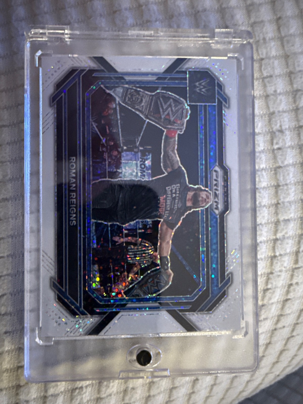 2023 Panini Prizm WWE - Roman Reigns #29 white sparkle 