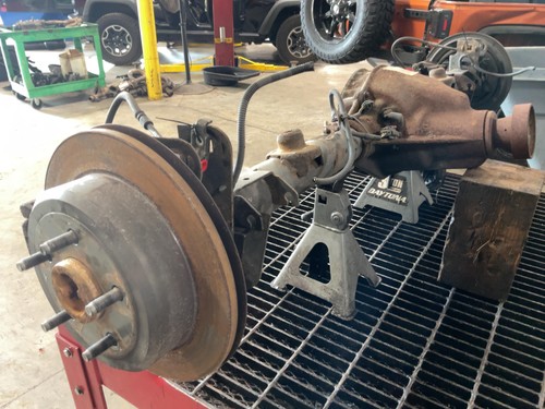 Jeep JK Wrangler Rubicon Dana 44 Rear Axle w Tru-Lok Locker 4.10 2007-17 025554 - Picture 4 of 20