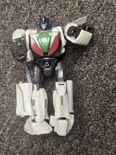 Transformers Wheeljack Complete SS-81 Studio Series Deluxe Class