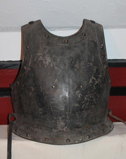 Alter Brustpanzer Kürass