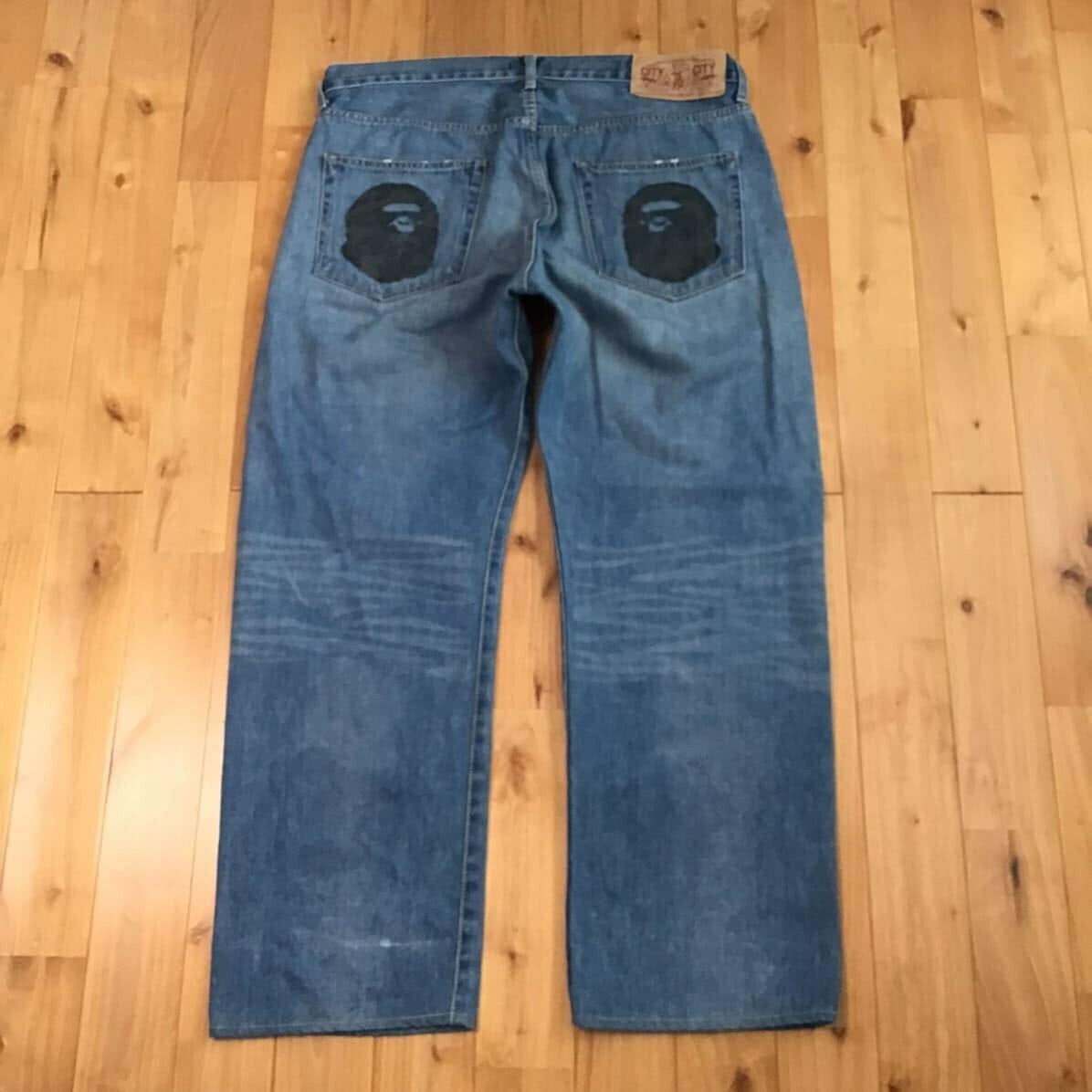 パンツ A BATHING APE APE HEAD Denim A BATHING APE APE HEAD DENIM PANTS – happyjagabee store