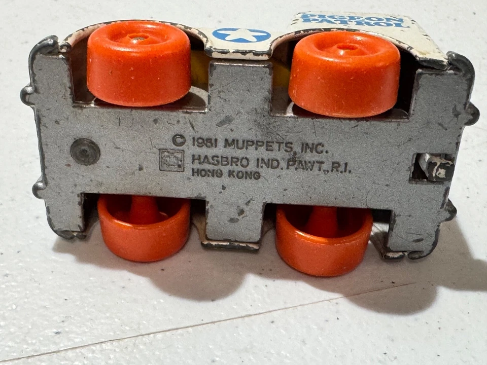 Camión de colección Playskool Plaza Sésamo Burt Paloma Patrulla Diecast Muppets 1981 Foto 3 de 3