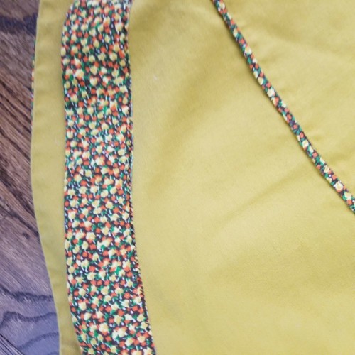 Mantel hecho a mano vintage superpuesto y servilletas 66 pulgadas redondo años 60 70 amarillo como nuevo - Imagen 7 de 12