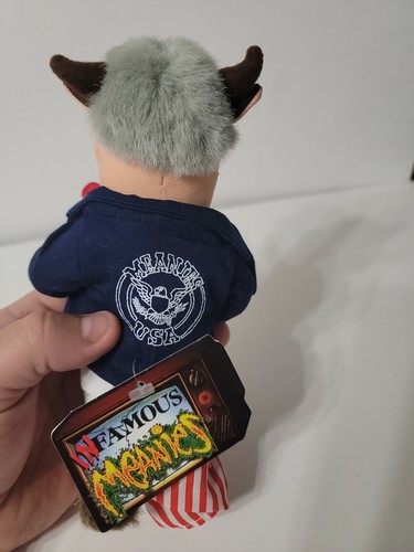 Meanie Beanie Babies Infamous Series BULL BILL CLINTON Pants Down New with Tags - Picture 3 of 4