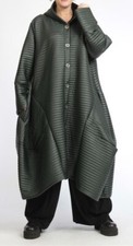 Plus Size Dark Green Light Quilted Look Balloon Long Coat With Hood Size 20-24