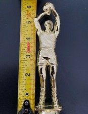 NEW 1 bright Gold Man shooting basketball trophy topper 6"
