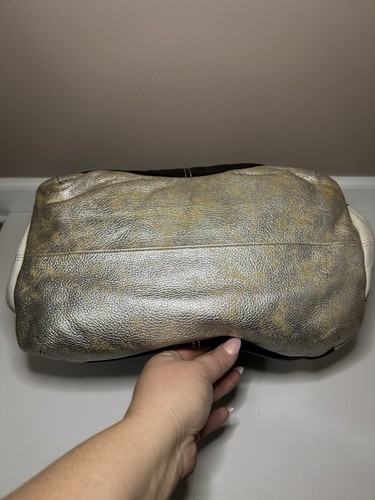 B. Makowsky NWT Cream, Black, Brown, & Metallic Pebbled Leather Hobo Bag - Picture 7 of 18