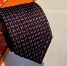 Hermes Logo Silk Necktie Cherry/ Rose Red