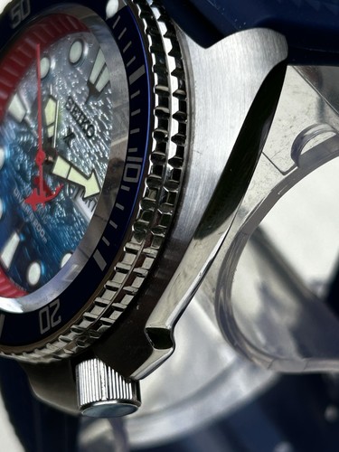 Wakeusamods 44mm JAWS 50th Anniversary Seiko OEM Dial Custom Build Modded Watch - Bild 11 von 16