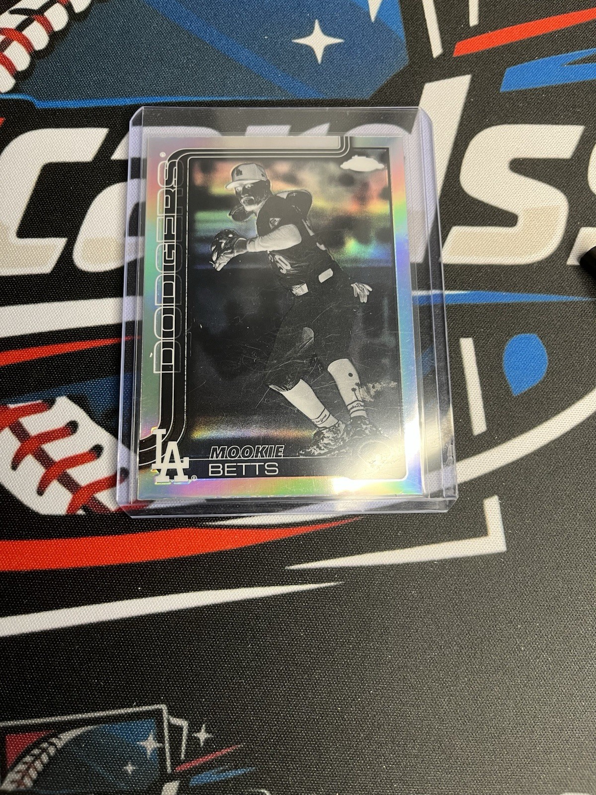 2025 Topps Chrome - Mookie Betts #50 Negative Refractor SP Dodgers SS Parrallel