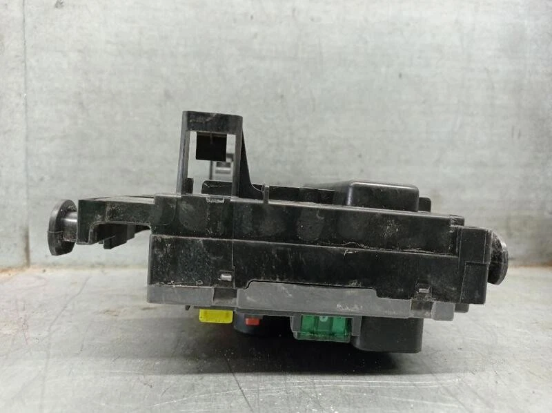 9675878480 Fuse for PEUGEOT 308 SW I (4E 4H) 1.6 16V 2007 5633688 - Image 3 of 4