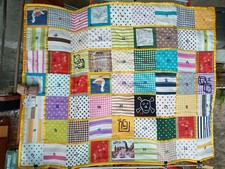 Tapis en patchwork : véritable  jeu de l'oie (100 X 130) Brodé mains avec dés